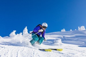 米兰体育在线-Faker高光操作瞬间回顾，faker精彩操作集锦